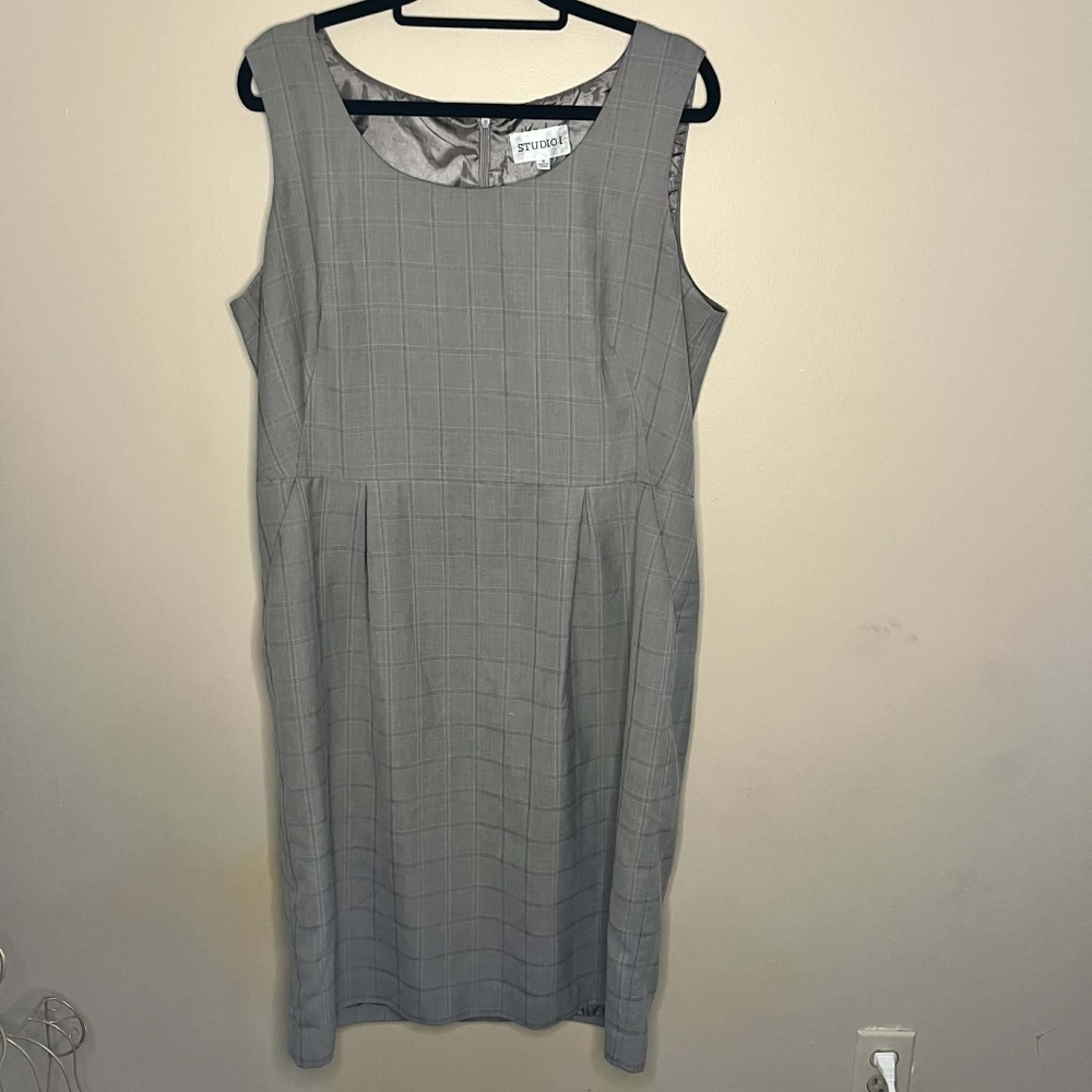 Studio I Sleeveless Sheath Plaid Business Dress With Pockets Size 16